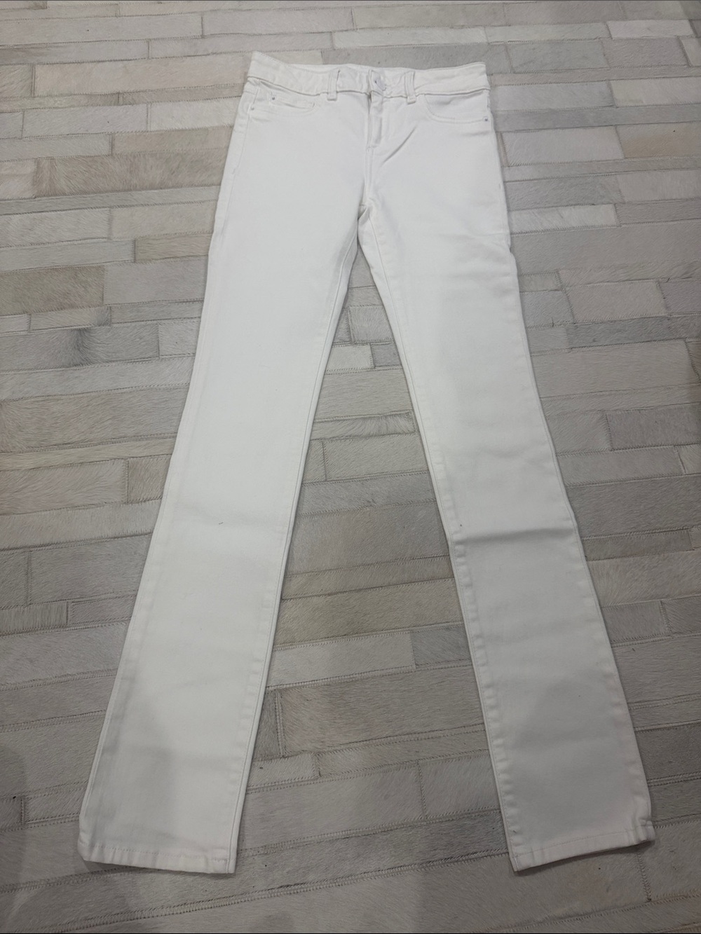 DL1961 White Mara Slim Straight Jeans